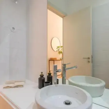 Sweety Balcony Center *